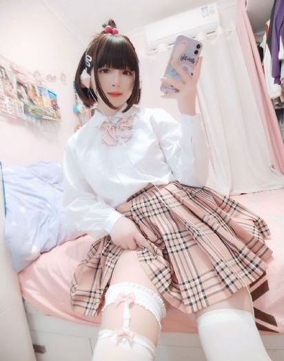 男生女生一起差差差免费_剧情片免费观看视频