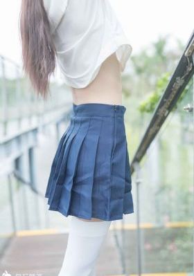 日本动漫颜色程度10颗星的_高清免费在线播放