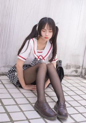 情不自禁在线粤语_无删减在线播放
