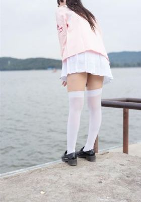 久久久精品动漫_无删减在线播放